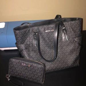Michael Kors purse and wallet.